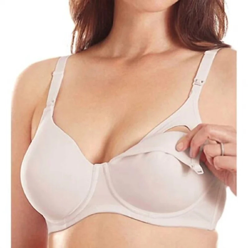 Women's Sports Lingerie for Active WearWomen's Sports Lingerie for Active WearWomen's bras with adjustable back closuresMolded Stretch Pad Nursing Bra In Nude
