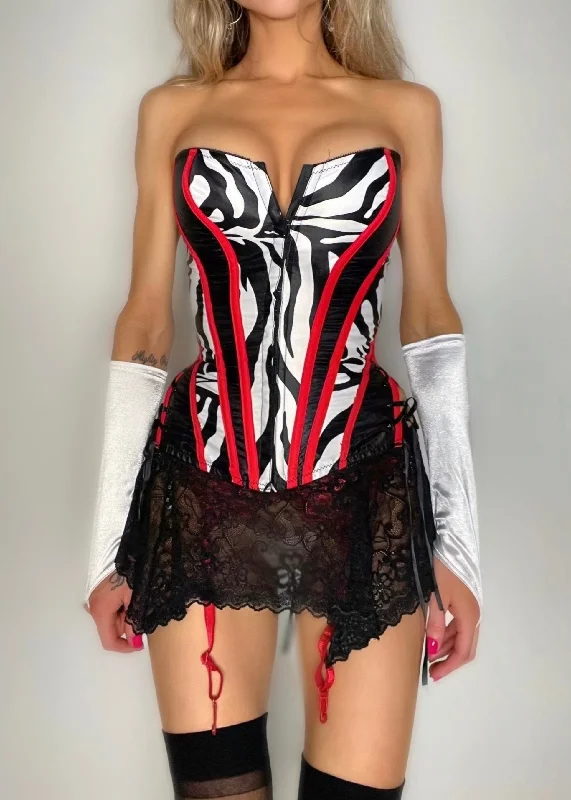 White bustiers for a pure and innocent aestheticWhite bustiers for a pure and innocent aestheticRARE 90s Black & White Zebra Lace-Up Corset Top | Deadstock Vintage White bustiers for a pure and innocent aestheticWhite bustiers for a pure and innocent aestheticRARE 90s Black & White Zebra Lace-Up Corset Top | Deadstock Vintage