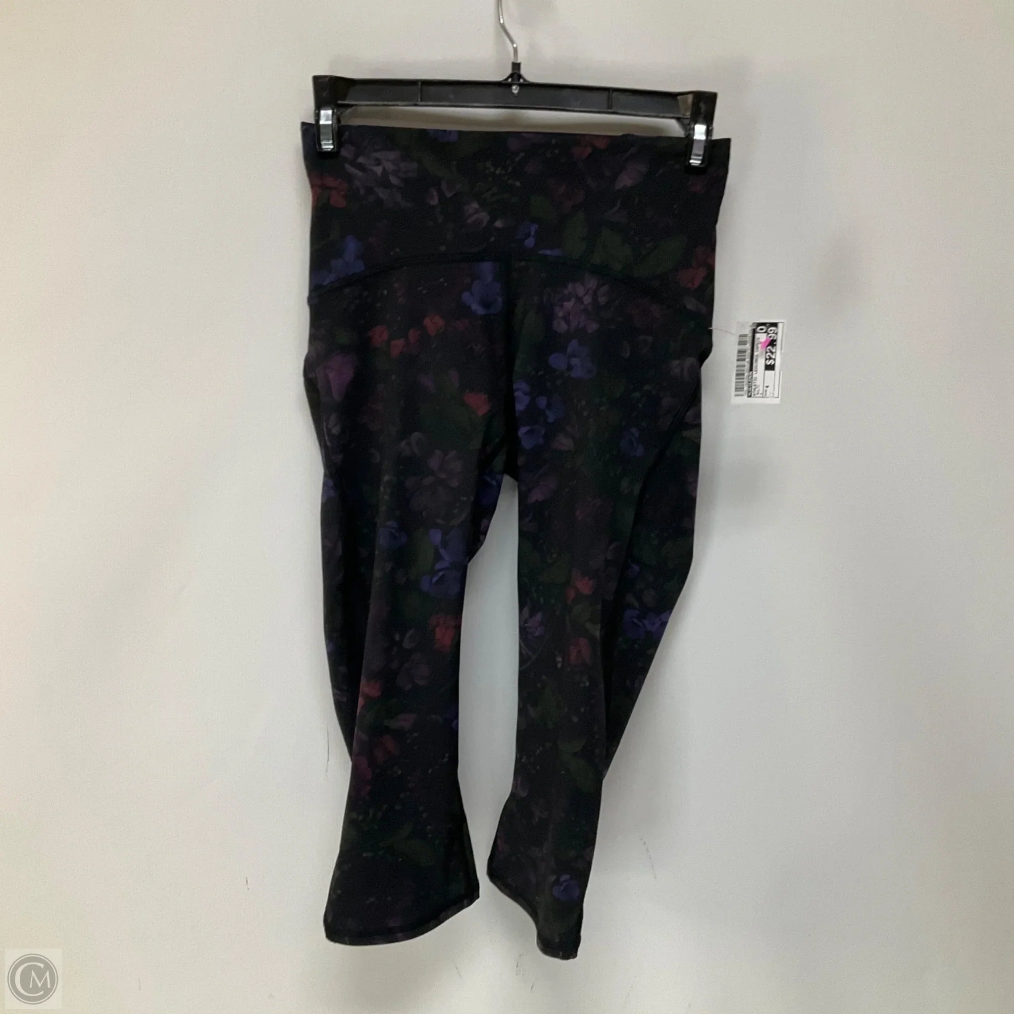 Women's pink tight trousers Athletic Leggings Capris By Lululemon In Multi-colored, Size: 4 Women's pink tight trousers Athletic Leggings Capris By Lululemon In Multi-colored, Size: 4