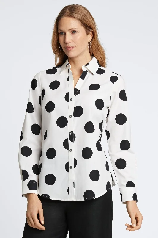 Women's thermal long sleeve fleece - lined shirt Long sleeve shirts for family dinnersMary Black & White Dot Long Sleeve Shirt Women's thermal long sleeve fleece - lined shirt Long sleeve shirts for family dinnersMary Black & White Dot Long Sleeve Shirt