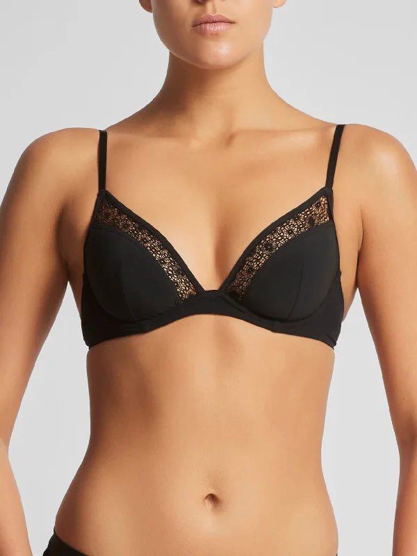 Women's bras with a lift and separate functionWomen's bras with a lift and separate functionEdge Plunge Underwire Bra