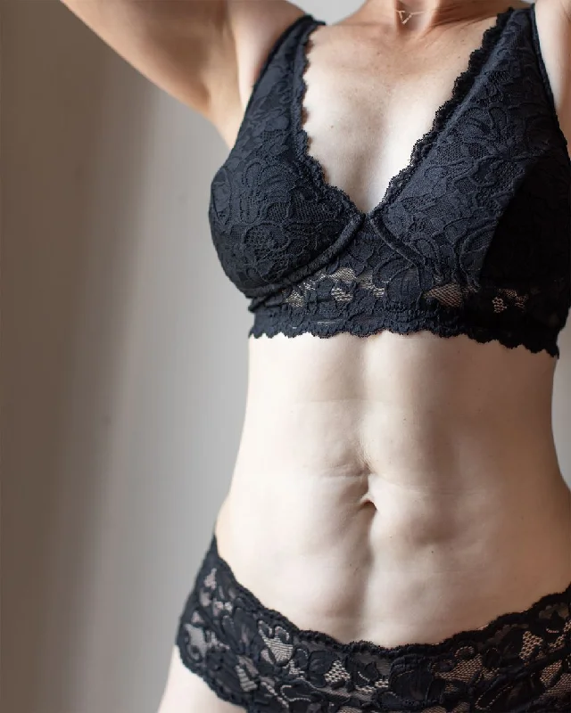Women's Hanes bras for budget - friendly optionsVela Pocketed Bra
