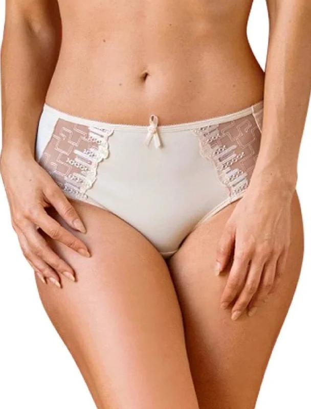 Women's microfiber briefs for a lightweight optionFit Fully Yours Elise Brief, Soft Nude