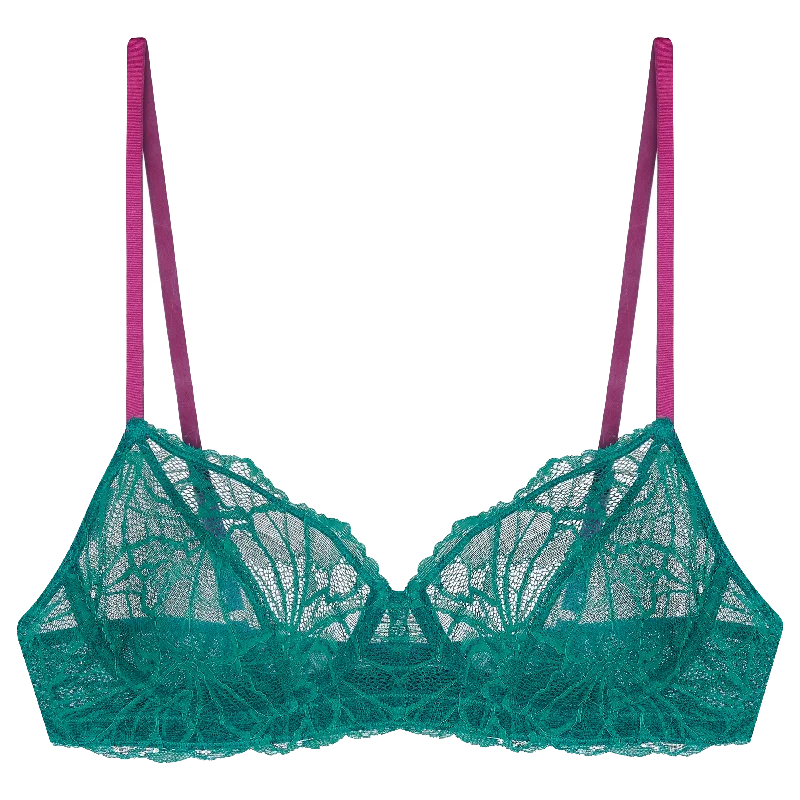 Women's bras with a lace overlaySimone Graphic Lace Underwire Bra