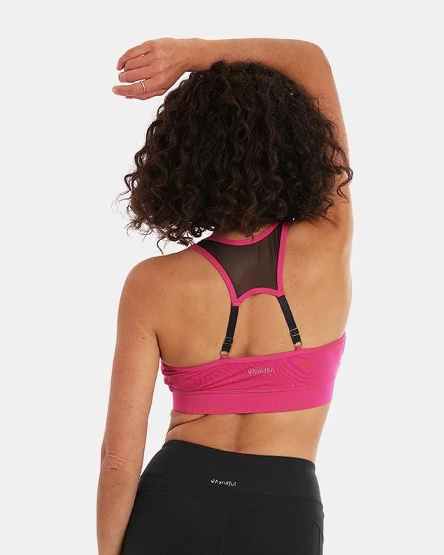 Women's bras with a seamless constructionThe Closer Bra – Battle Cry Pink