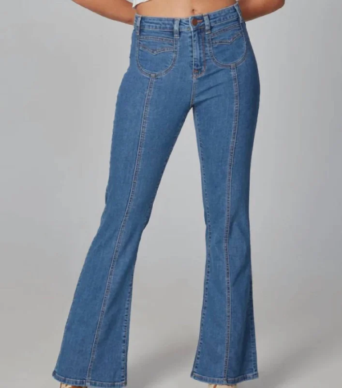 Women's pleated office pants Dark - wash women jeans for a sophisticated and slimming effect Alice High-Rise Flare Jeans In Blue Women's pleated office pants Dark - wash women jeans for a sophisticated and slimming effect Alice High-Rise Flare Jeans In Blue