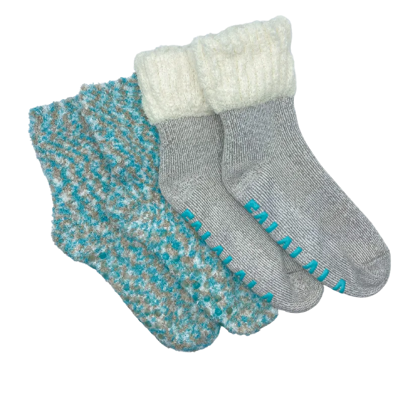 Women's wool - rich socks for winter warmthFALALALA Holiday Slipper Socks with Grippers 2 Pack