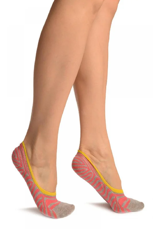 Women's wool - rich socks for winter warmthGrey & Red Stripes Cotton Footsies