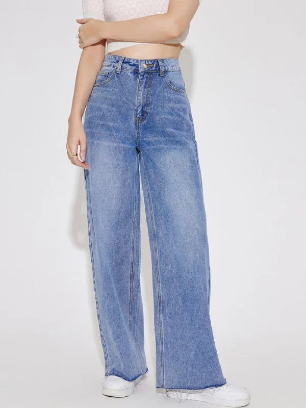 Women's fall - appropriate corduroy pants Distressed women jeans for a trendy and edgy look High Waist Straight Leg Jeans with Pockets Women's fall - appropriate corduroy pants Distressed women jeans for a trendy and edgy look High Waist Straight Leg Jeans with Pockets